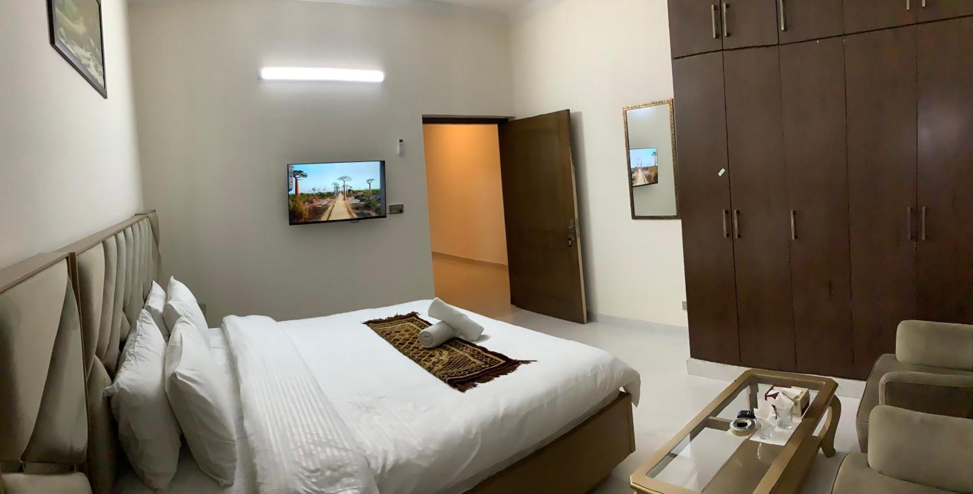 Dream Inn Guest House Исламабад Екстериор снимка
