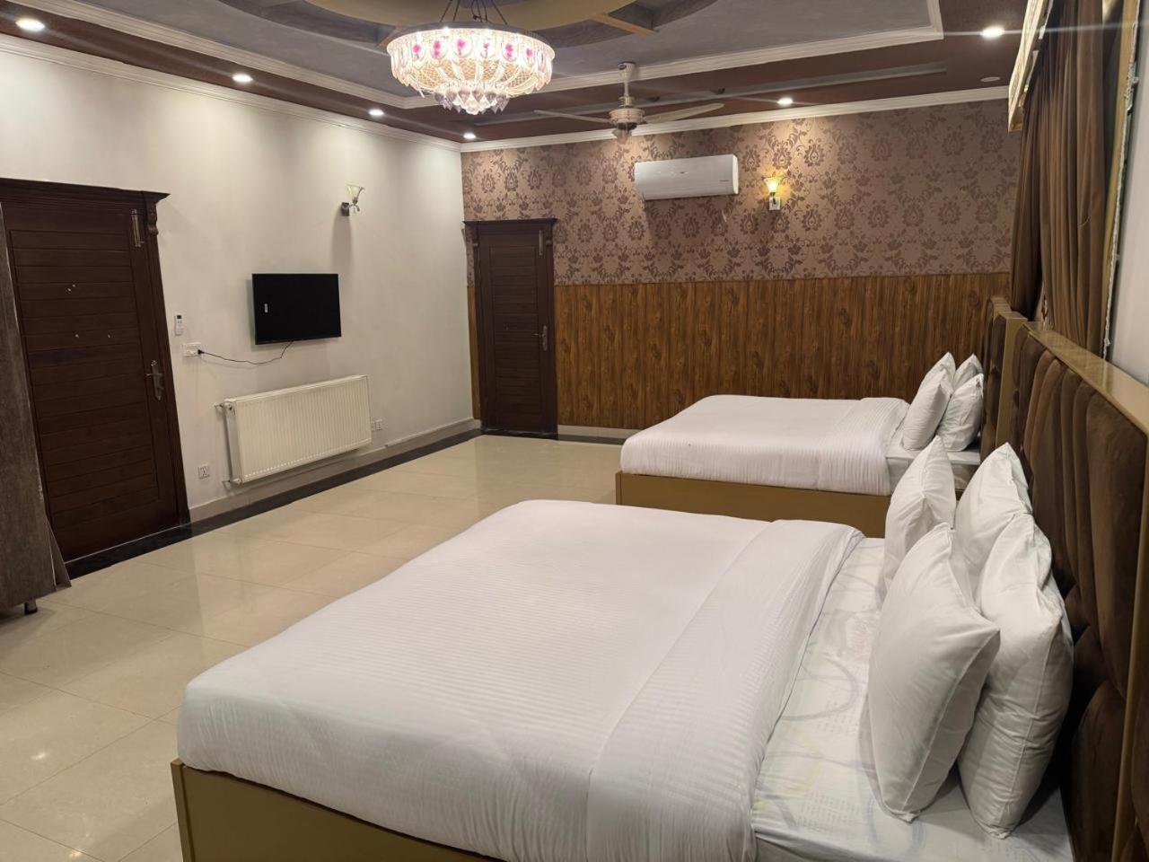 Dream Inn Guest House Исламабад Екстериор снимка